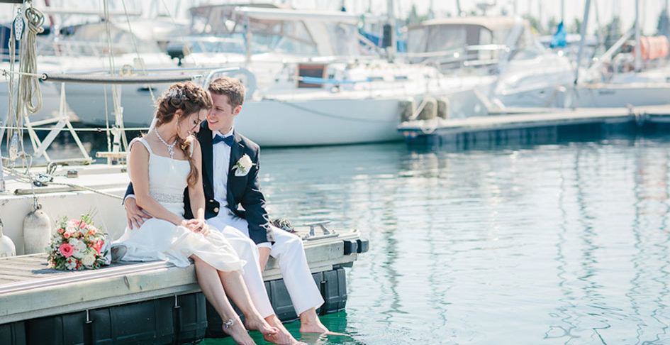 wedding in yacht