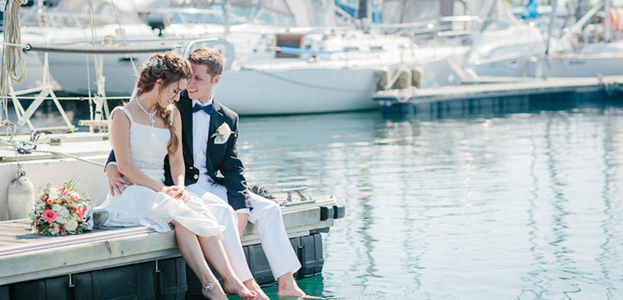 wedding in yacht