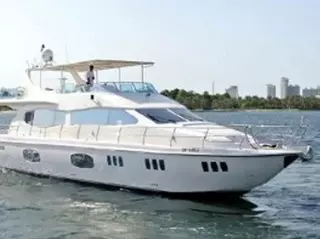90 Ft Premium Yacht
